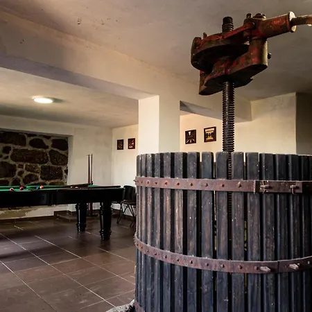 Leira Da Cruz Grande *